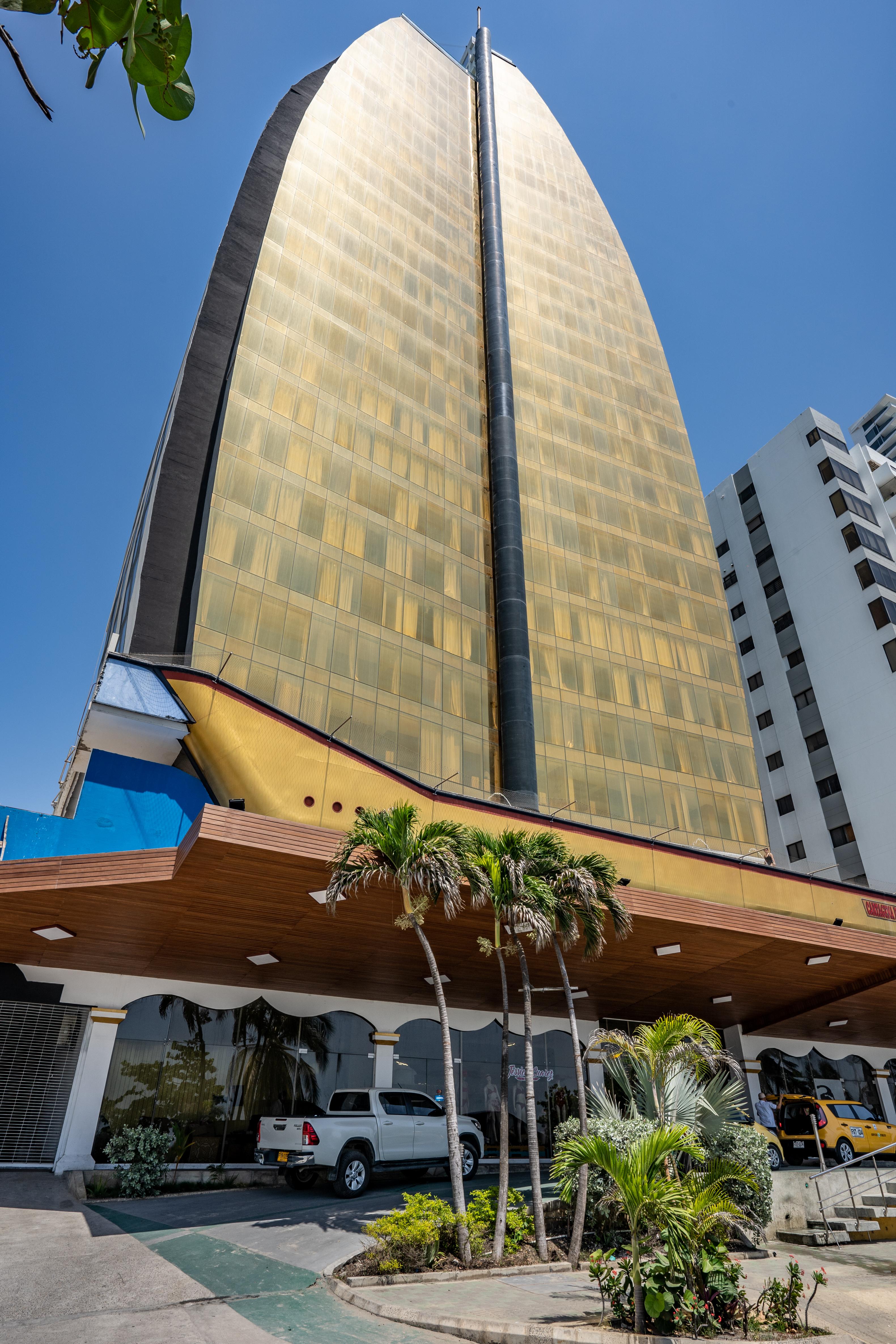 Hotel Cartagena Dubai Exterior photo